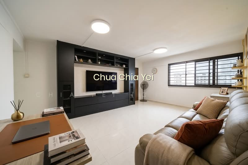 410 COMMONWEALTH AVENUE WEST photo 3
