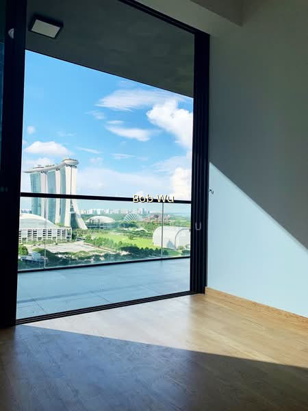 MARINA ONE RESIDENCES image 1 of 10