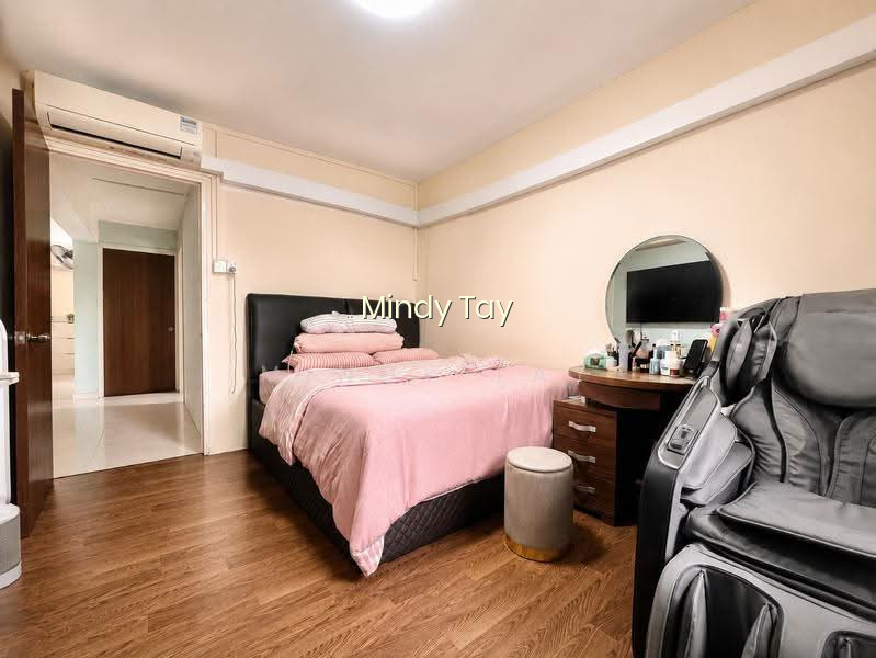 211 NEW UPPER CHANGI ROAD photo 4