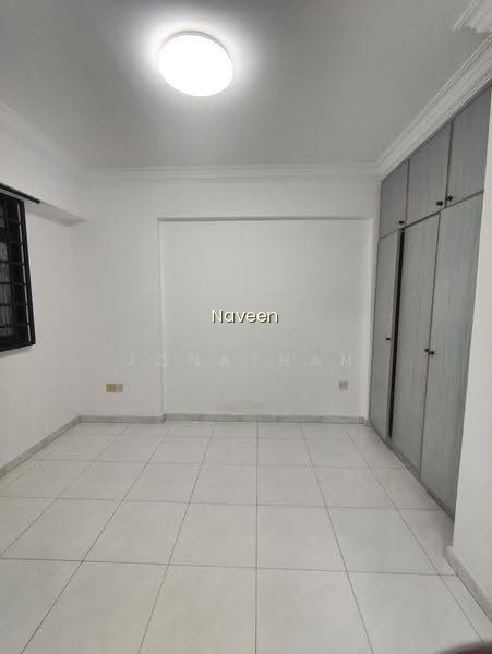 9 CANTONMENT CLOSE photo 4