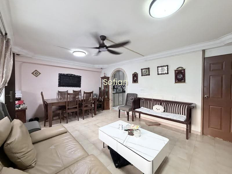 459 TAMPINES STREET 42 photo 2