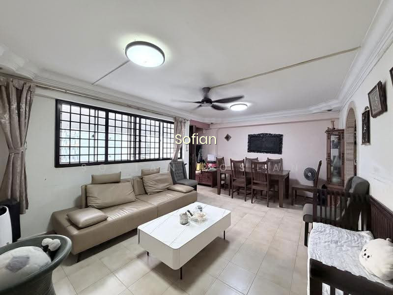 459 TAMPINES STREET 42 photo 3