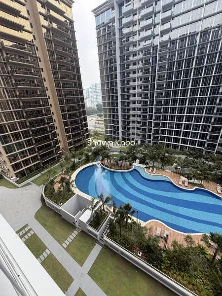 Grand Dunman image 1 of 10