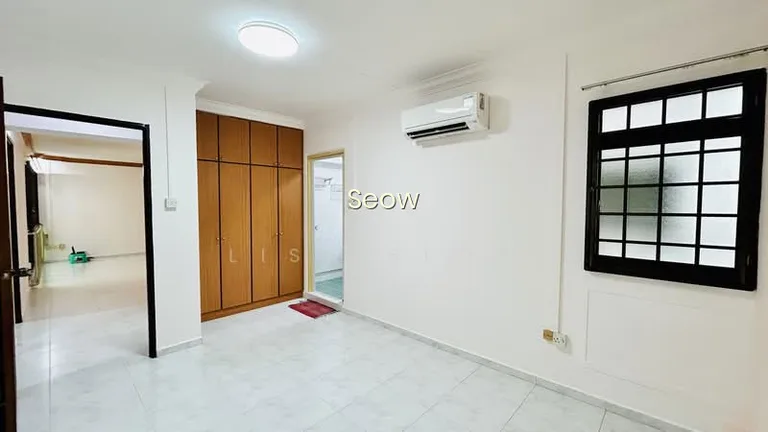 663D Jurong West Street 65 image 1 of 10