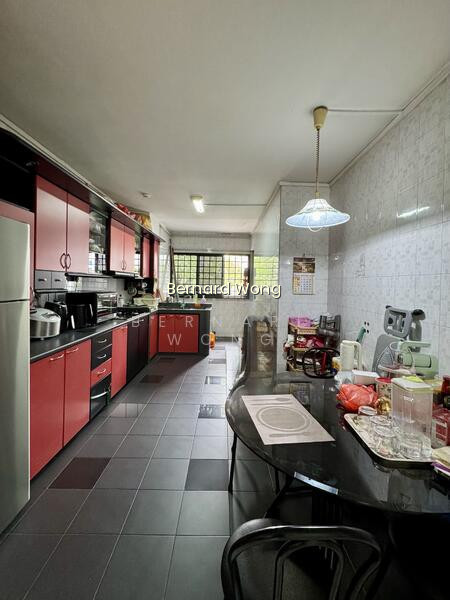 318 JURONG EAST STREET 31 photo 3