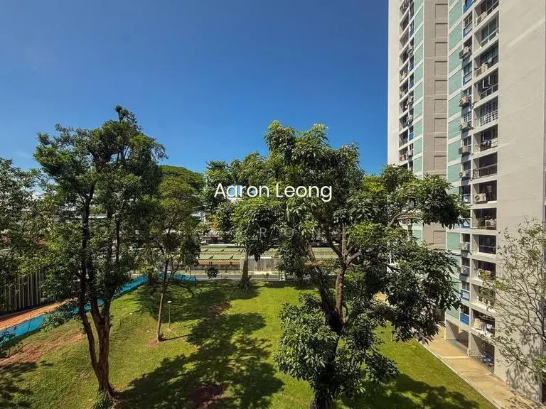 109 Spottiswoode Park Road image 1 of 10