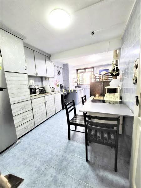 34 LORONG 5 TOA PAYOH photo 3