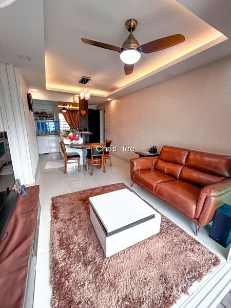 588D ANG MO KIO STREET 52 image 1 of 9