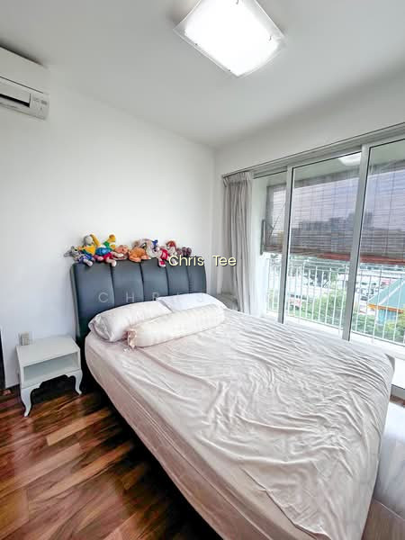 588D ANG MO KIO STREET 52 photo 6