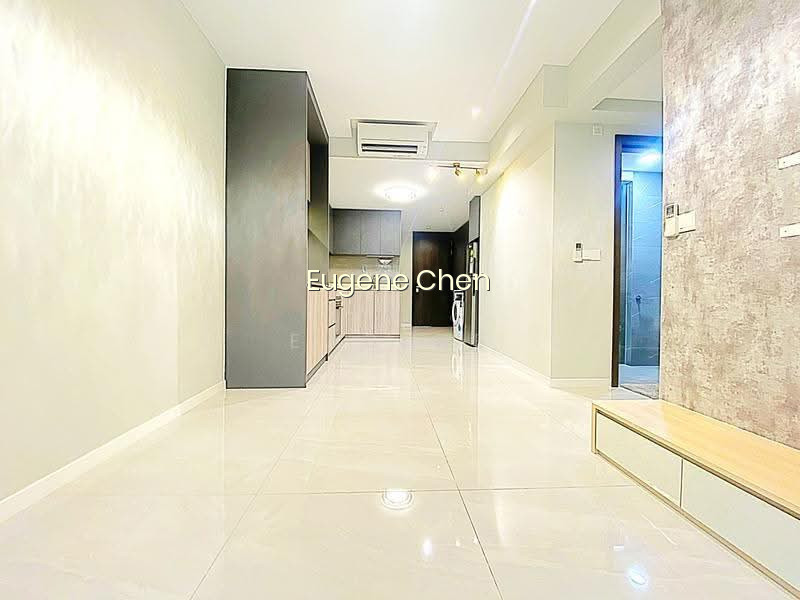 RIVERFRONT RESIDENCES photo 4