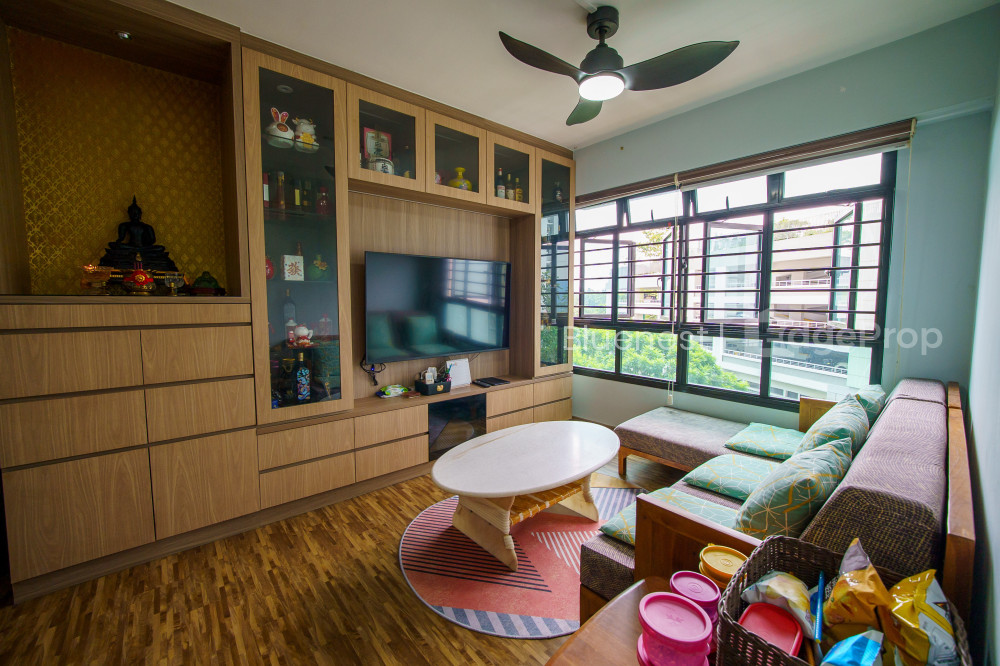 635B SENJA ROAD image 1 of 10