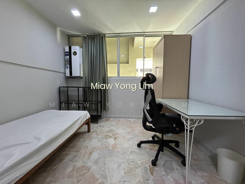 503 TAMPINES CENTRAL 1 image 1 of 10