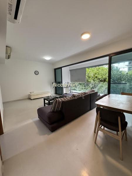 HEDGES PARK CONDOMINIUM photo 2