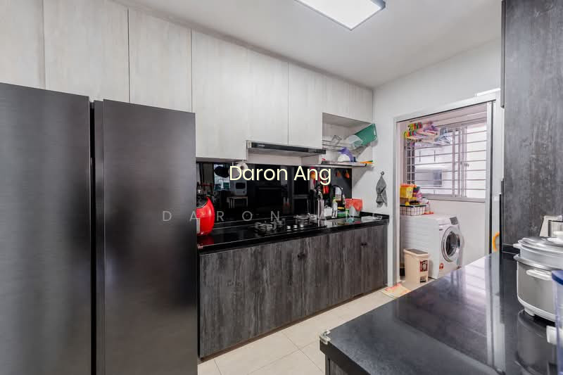 874B TAMPINES STREET 85 photo 5
