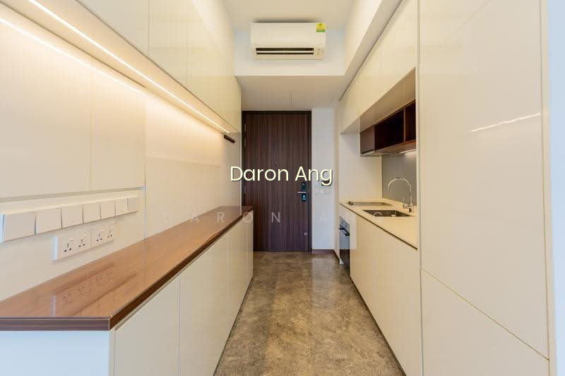 FOURTH AVENUE RESIDENCES photo 3