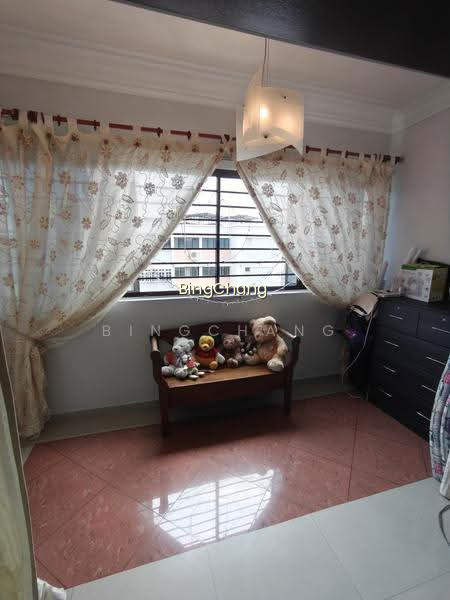 836 YISHUN STREET 81 photo 4