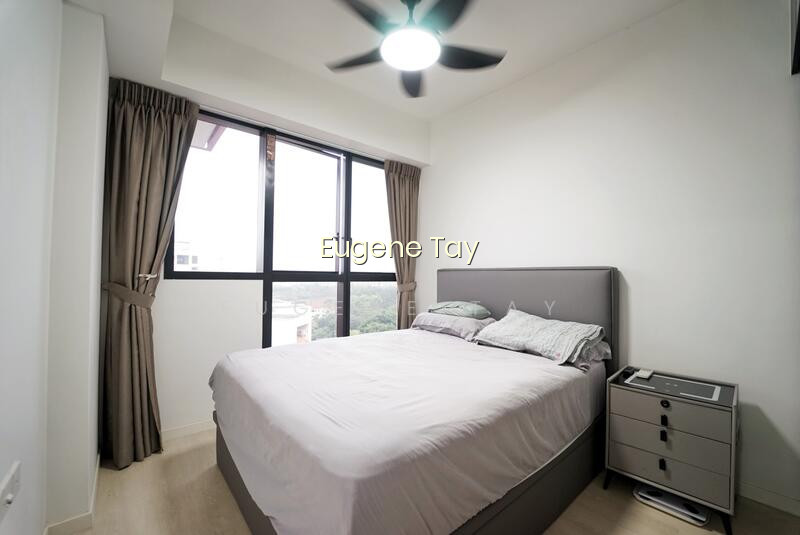 RIVERFRONT RESIDENCES photo 6
