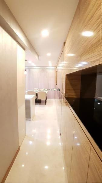 THE SHORE RESIDENCES photo 2