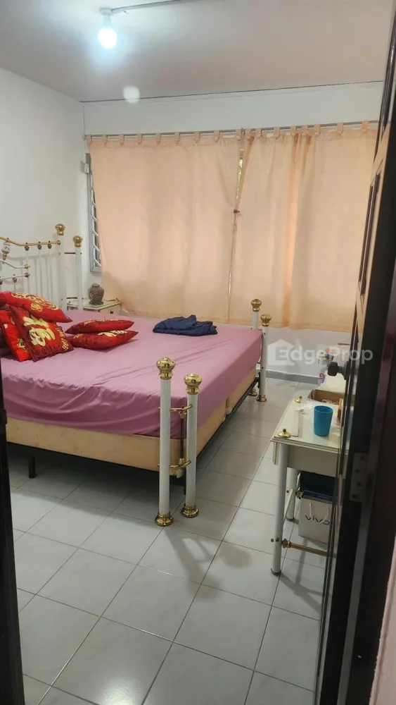 872 Yishun Street 81 image 1 of 7