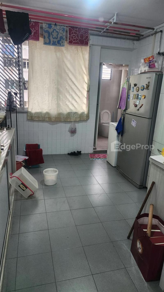872 YISHUN STREET 81 photo 5