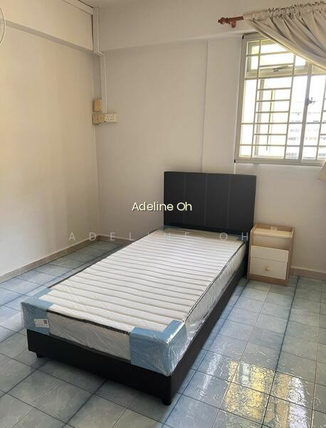 644 ANG MO KIO AVENUE 4 image 1 of 9
