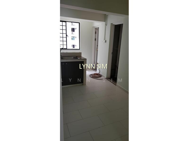 4 TANJONG PAGAR PLAZA photo 3