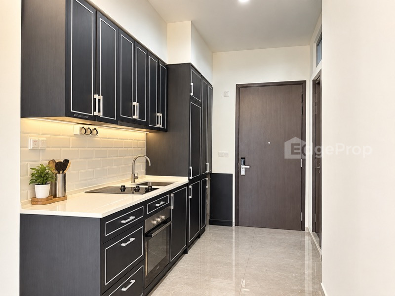 Mayfair Gardens photo 3