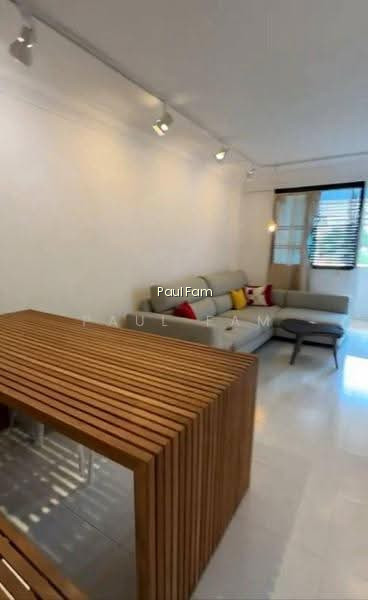 168 STIRLING ROAD photo 3
