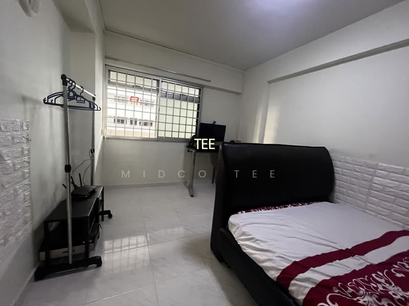 359 TAMPINES STREET 34 image 1 of 10