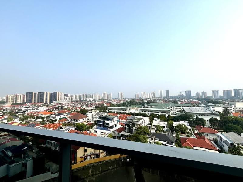 GRAND DUNMAN image 1 of 10