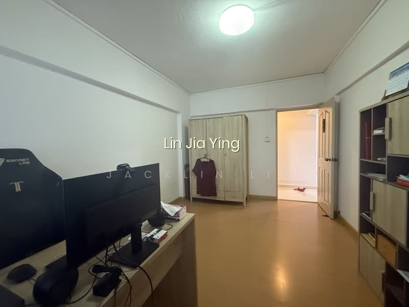 430 TAMPINES STREET 41 photo 2