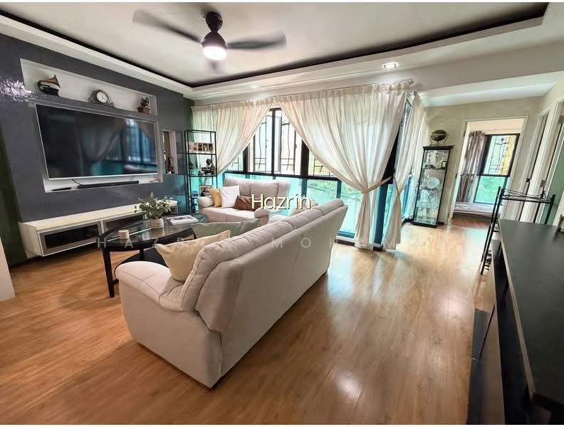 467A ADMIRALTY DRIVE photo 2