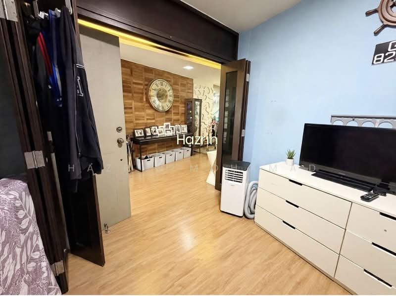 467A ADMIRALTY DRIVE photo 6