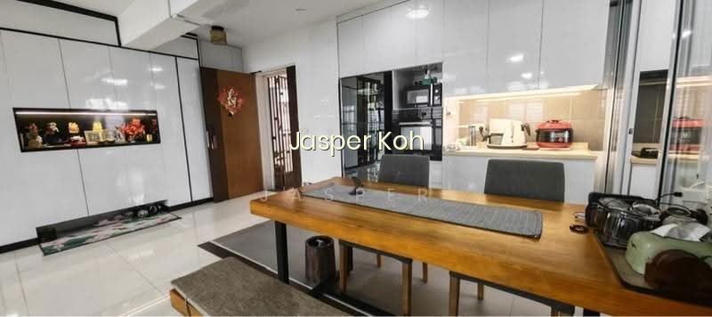 287A COMPASSVALE CRESCENT photo 4