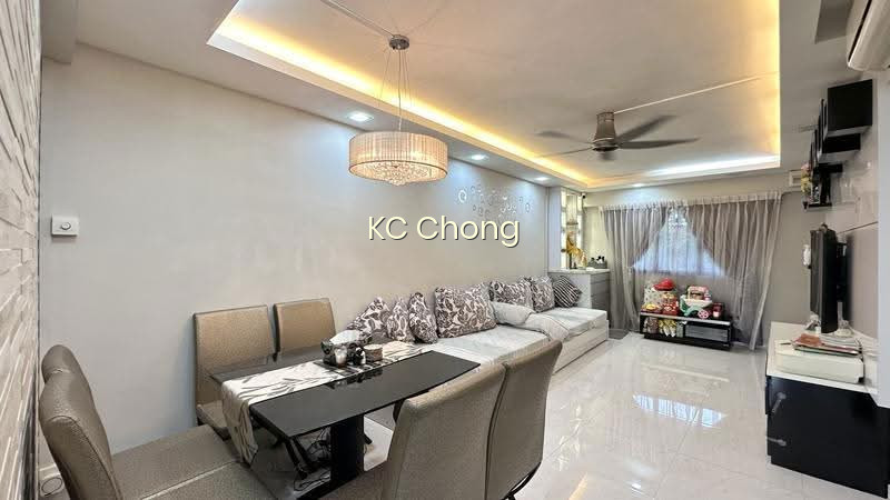 241 JURONG EAST STREET 24