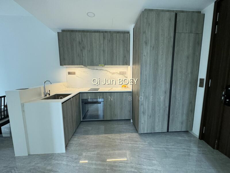LEEDON GREEN photo 5