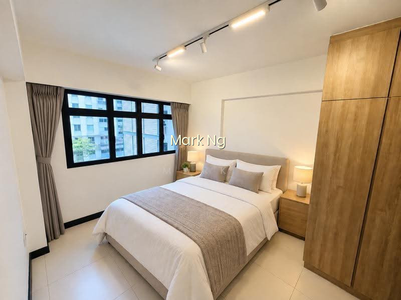 869B TAMPINES AVENUE 8 image 1 of 5