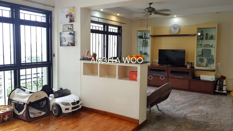 700C ANG MO KIO AVENUE 6 image 1 of 10