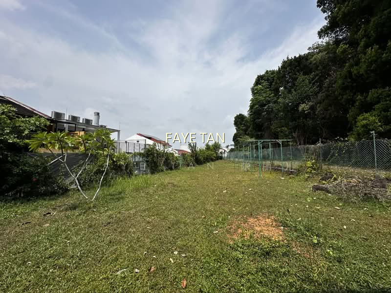 FREEHOLD DETACHED HOUSE SOO CHOW ESTATE image 1 of 7