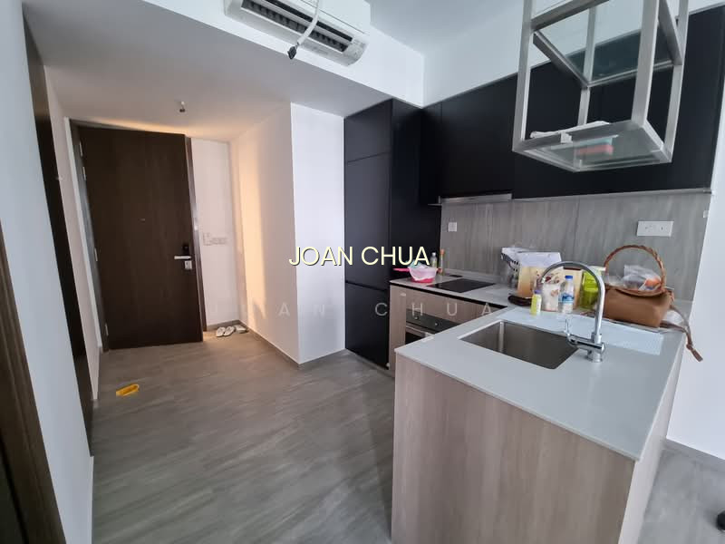 GRANDEUR PARK RESIDENCES photo 4