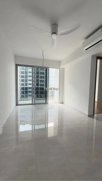 Grand Dunman image 1 of 10