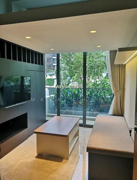 38 JERVOIS