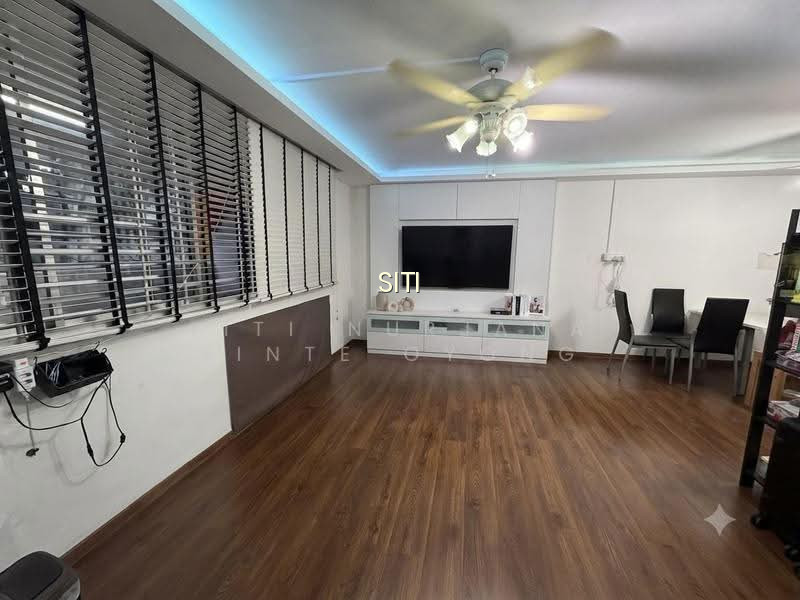234 SERANGOON AVENUE 3 photo 3