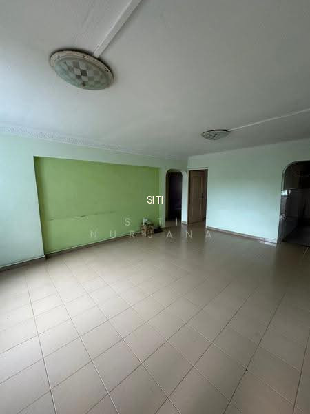 141 TAMPINES STREET 12