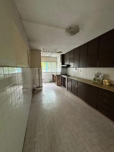 141 TAMPINES STREET 12 photo 2