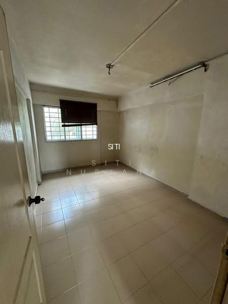141 TAMPINES STREET 12 photo 4
