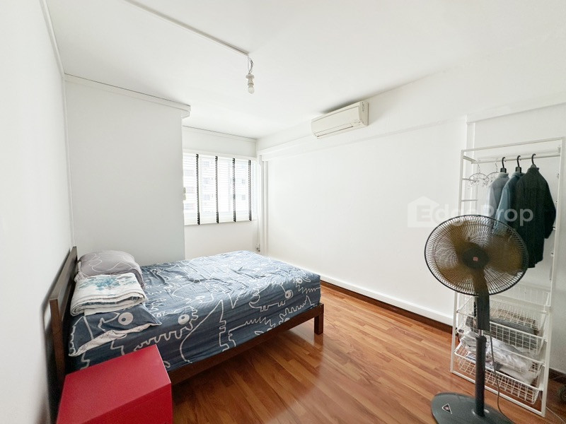 420 TAMPINES STREET 41 photo 3