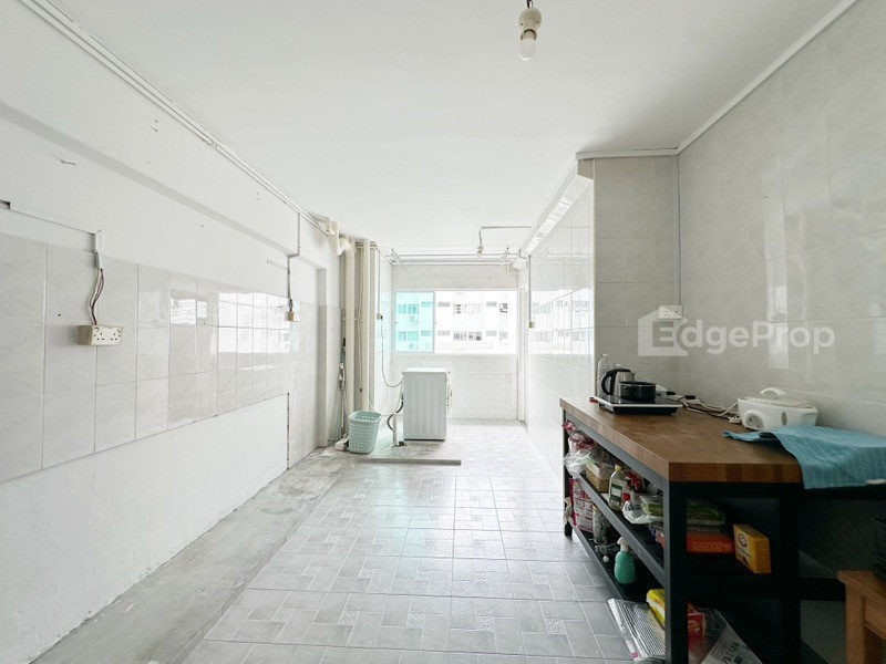 420 TAMPINES STREET 41 photo 6