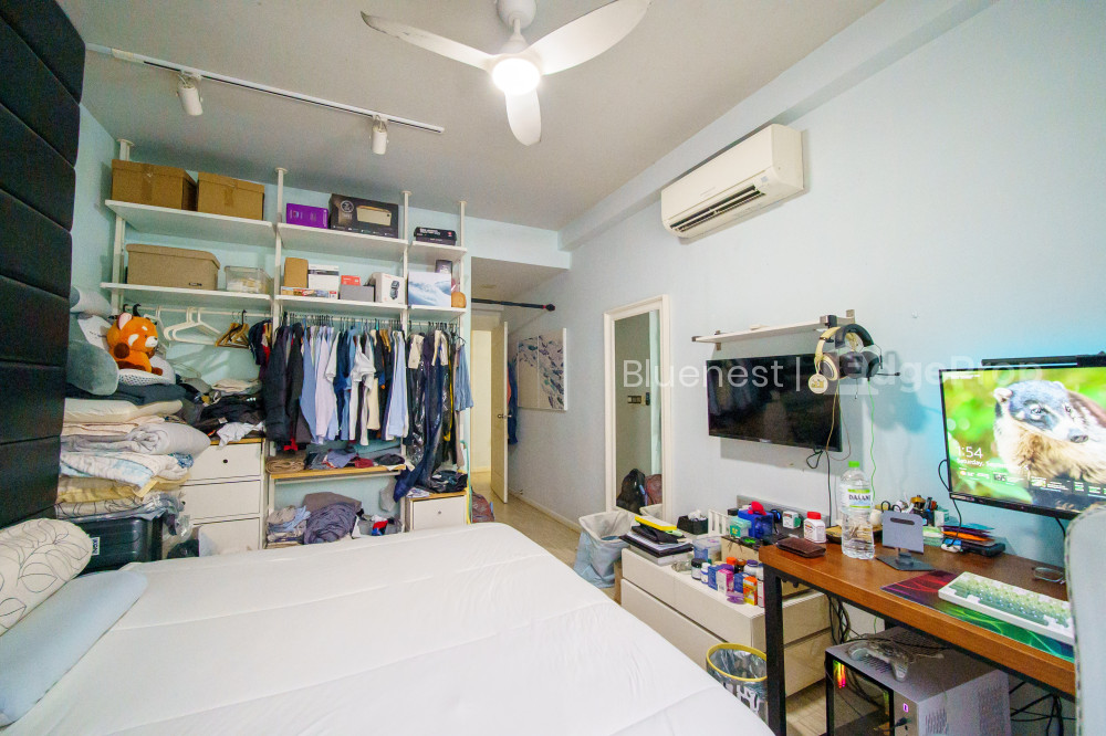 CENTRAL GREEN CONDOMINIUM photo 4