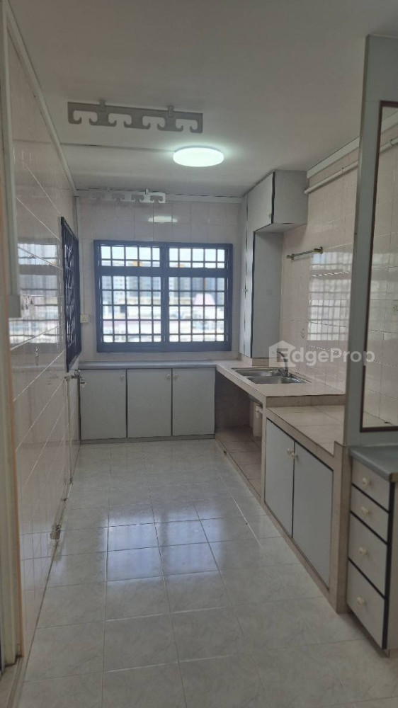 260A SENGKANG EAST WAY photo 3
